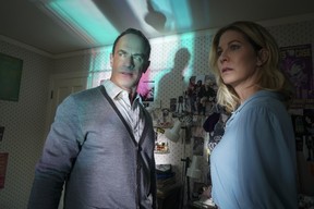 “A Human Face” — Pictured (l-r): Christopher Meloni as Robert and Jenna Elfman as Barbara of the CBS All Access series THE TWILIGHT ZONE.
