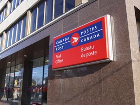 Canada Post lost $66 million in the first quarter despite record spring shipments of parcels amid the pandemic that forced retailers to close their doors, according to Blacklock’s Reporter.