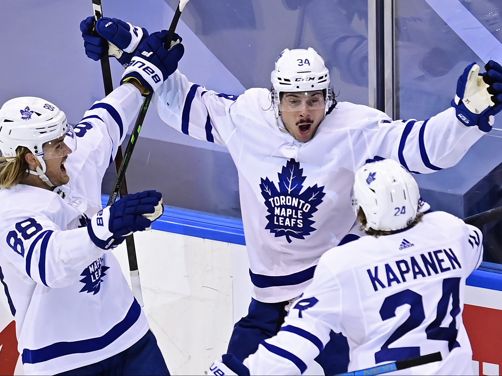 KOSHAN: Stunning comeback leads Leafs to overtime win on goal by Matthews  Toronto Sun