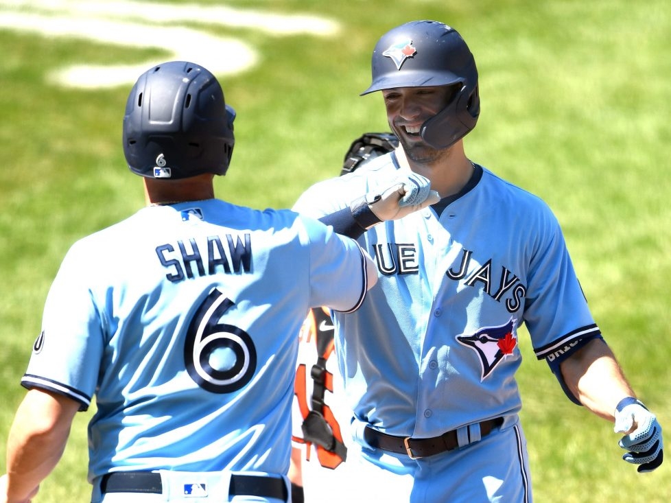 Blue Jays excitement sweeps up Assiniboia family in cancer fight