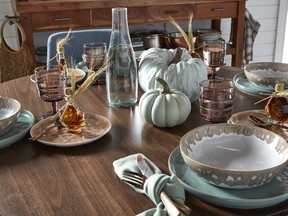 Like any celebration, the table sets
the tone. HOMESENSE