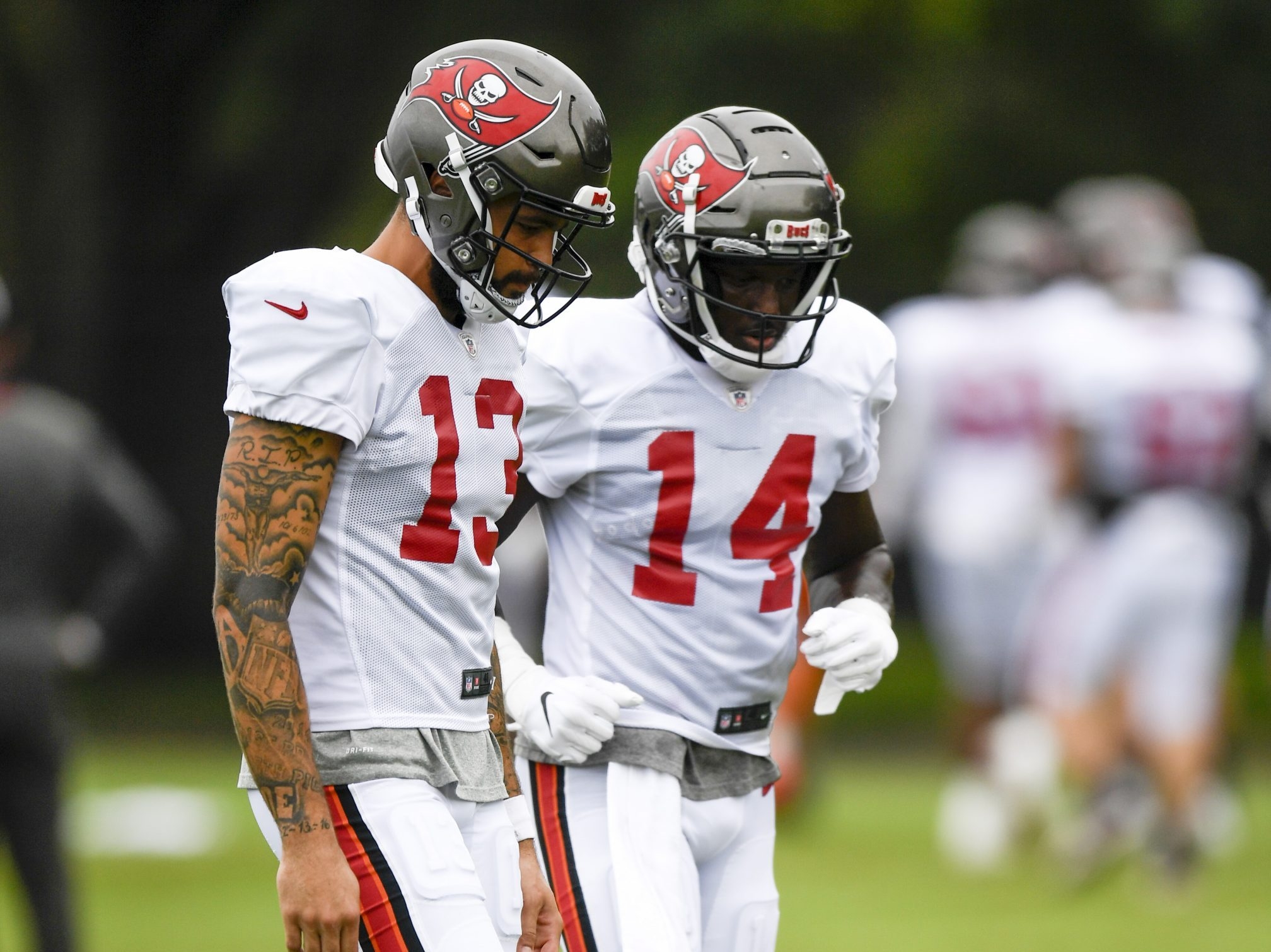 Bucs won't rush WR Chris Godwin for Week 1