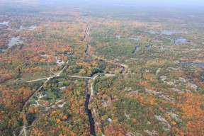 Lake Country Airways is happy to customize any flight tours to cater to customers’ desired length of time spent in the air, and areas viewed. IAN SHANTZ/TORONTO SUN