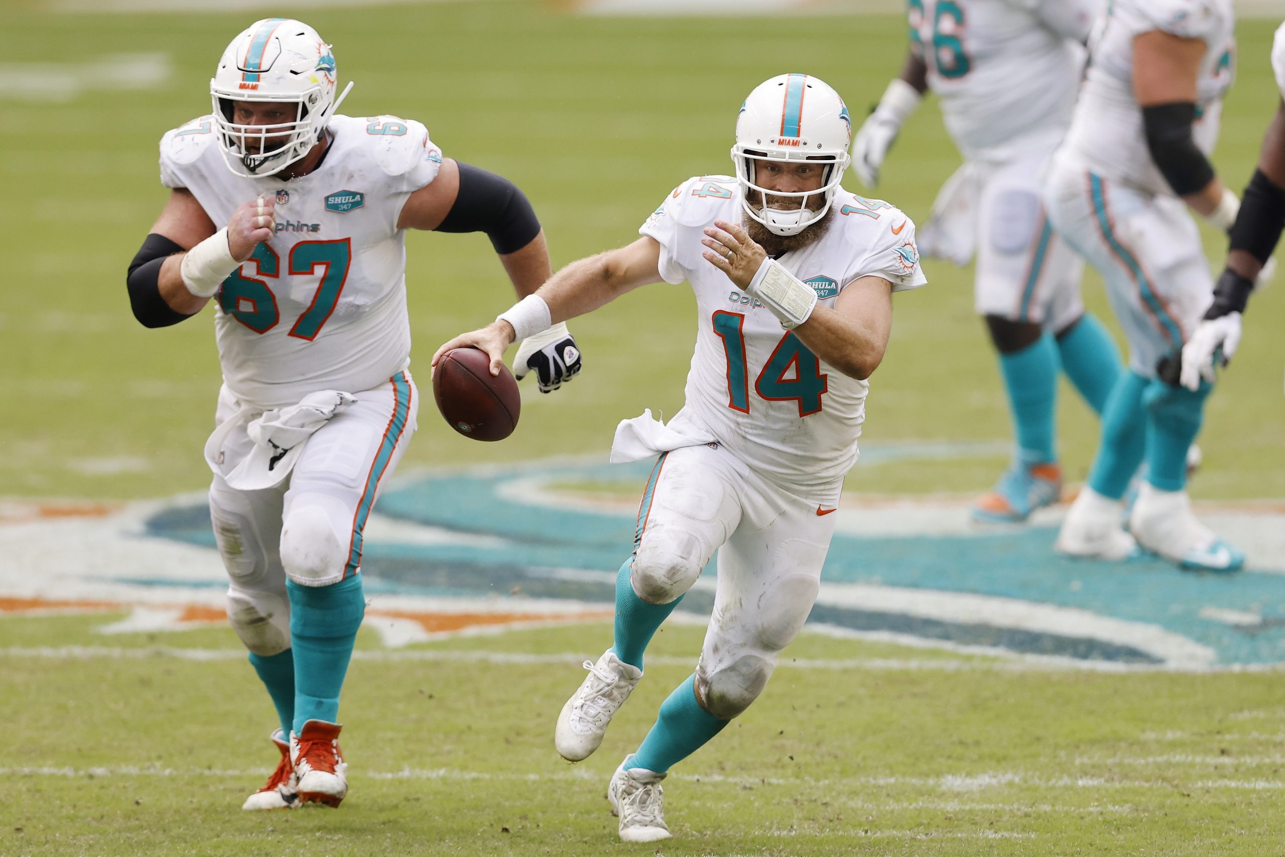 Thursday's NFL: Ryan Fitzpatrick handles Jaguars again, this time with  Dolphins