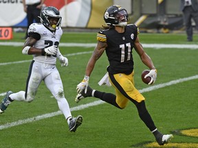 Pittsburgh Steelers wide receiver Chase Claypool scores his fourth touchdown of the game on Sunday against the Philadelphia Eagles.