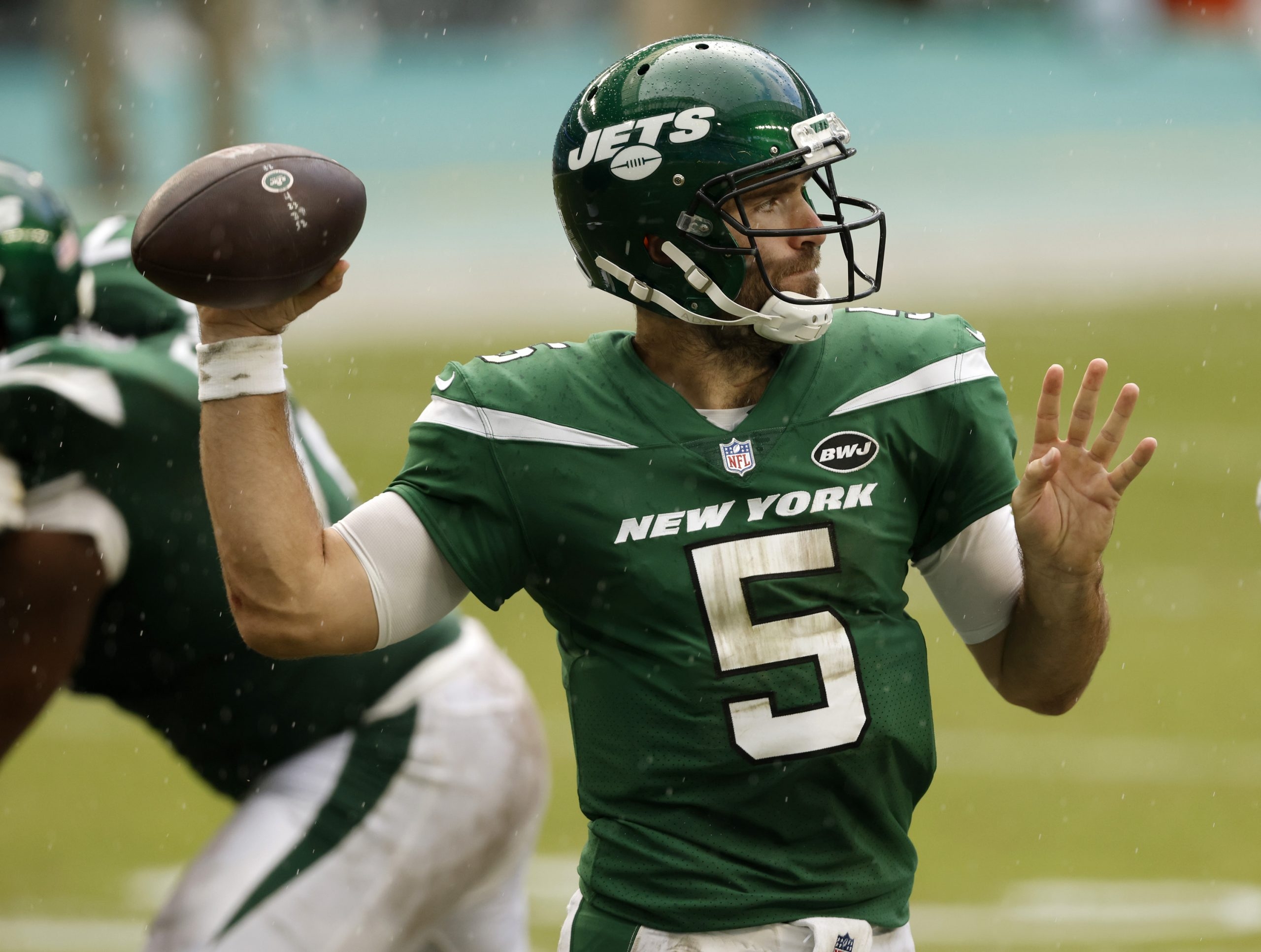 Jets' Joe Flacco to start again for injured Sam Darnold vs