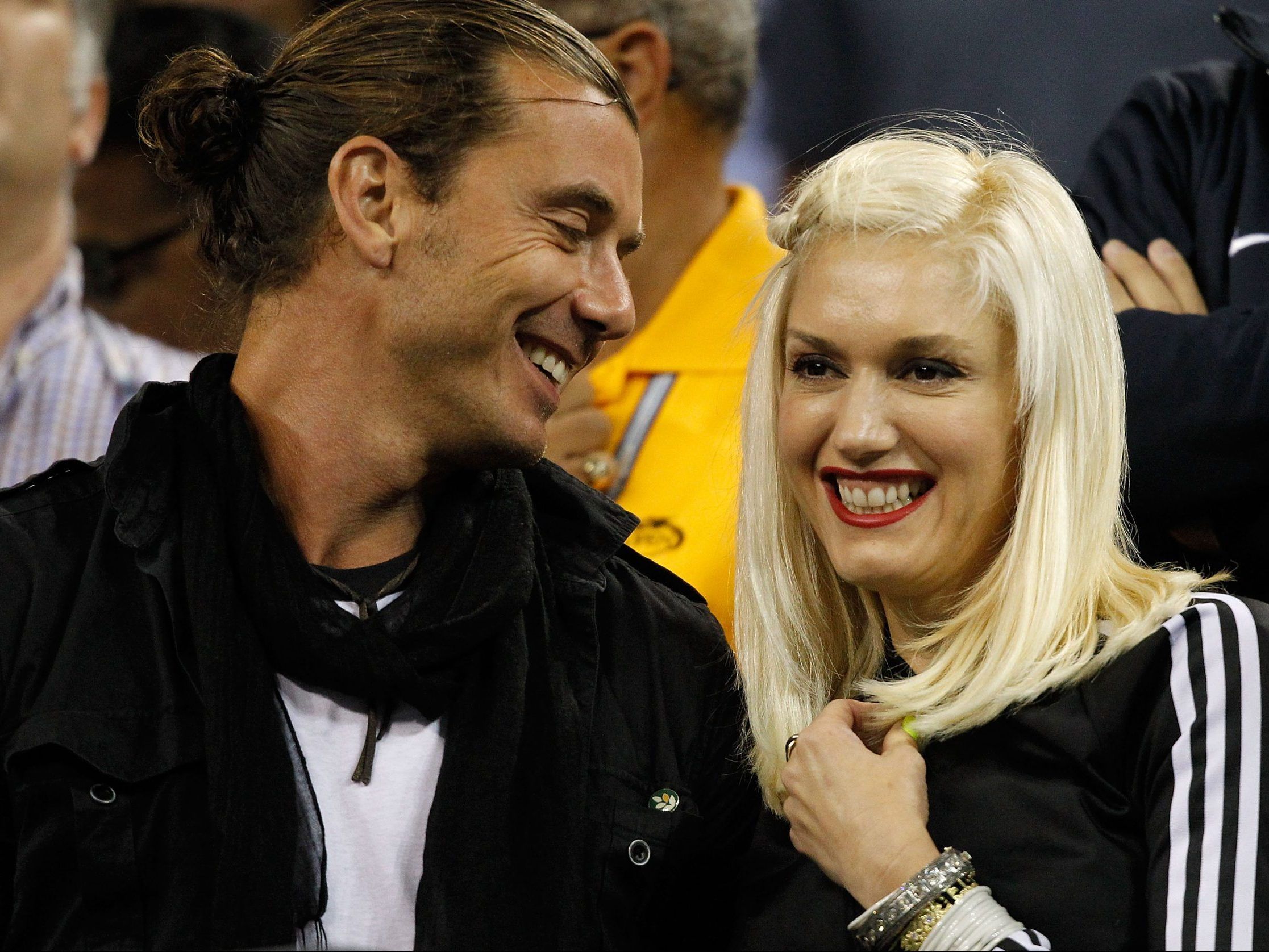 Is Stefani Schaefer Hiding A Marriage To Mike Fratello? - mhkt67p