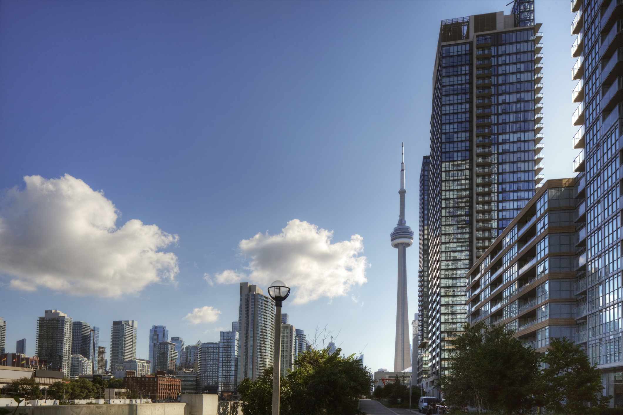 Metropolis of Toronto needs greater housing mix