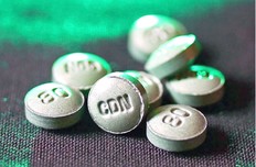 Toronto had a record number of fatal calls for suspected opioid overdoses in December, Toronto Public Health announced on Friday.