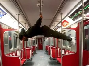Zandy Sunga did a one-man calisthenics freestyle show on the TTC subway early Saturday morning.