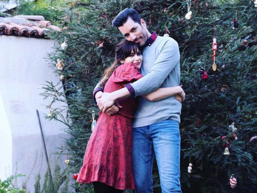 Zooey Deschanel hails boyfriend Jonathan Scott as '2020 MVP' | Toronto Sun