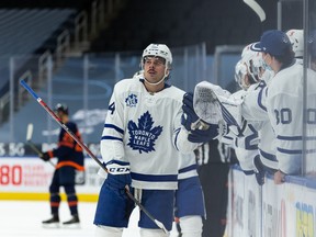 Even with his goal-scoring streak of games on the line on Thursday, Auston Matthews opted to pass rather than shoot at an empty net, a move that helped the Leafs cement a 4-2 win over the Habs.