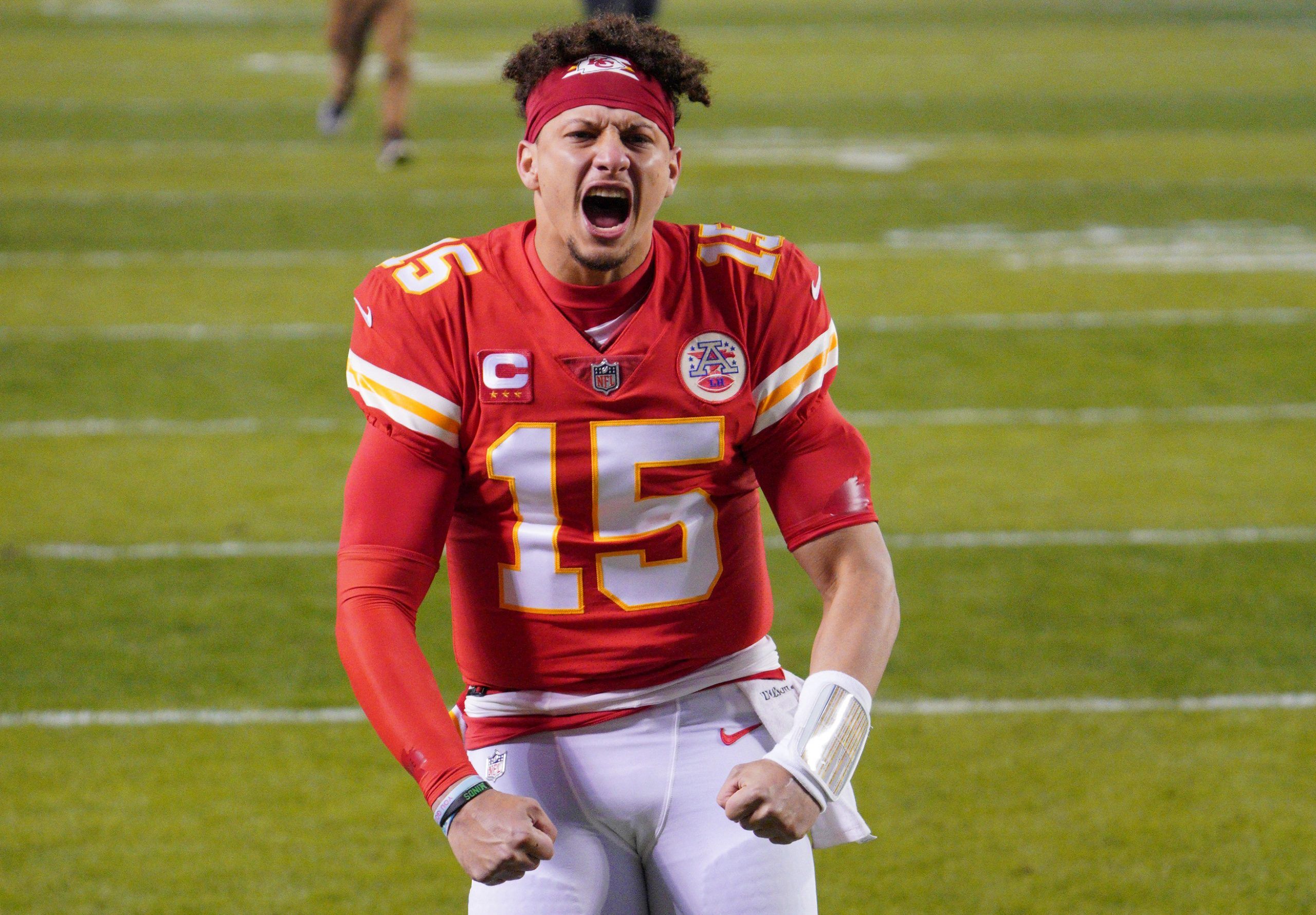 FANTASY FOOTBALL PREVIEW: Mahomes takes the cake as our top QB