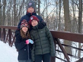 Jason Fielden and his children