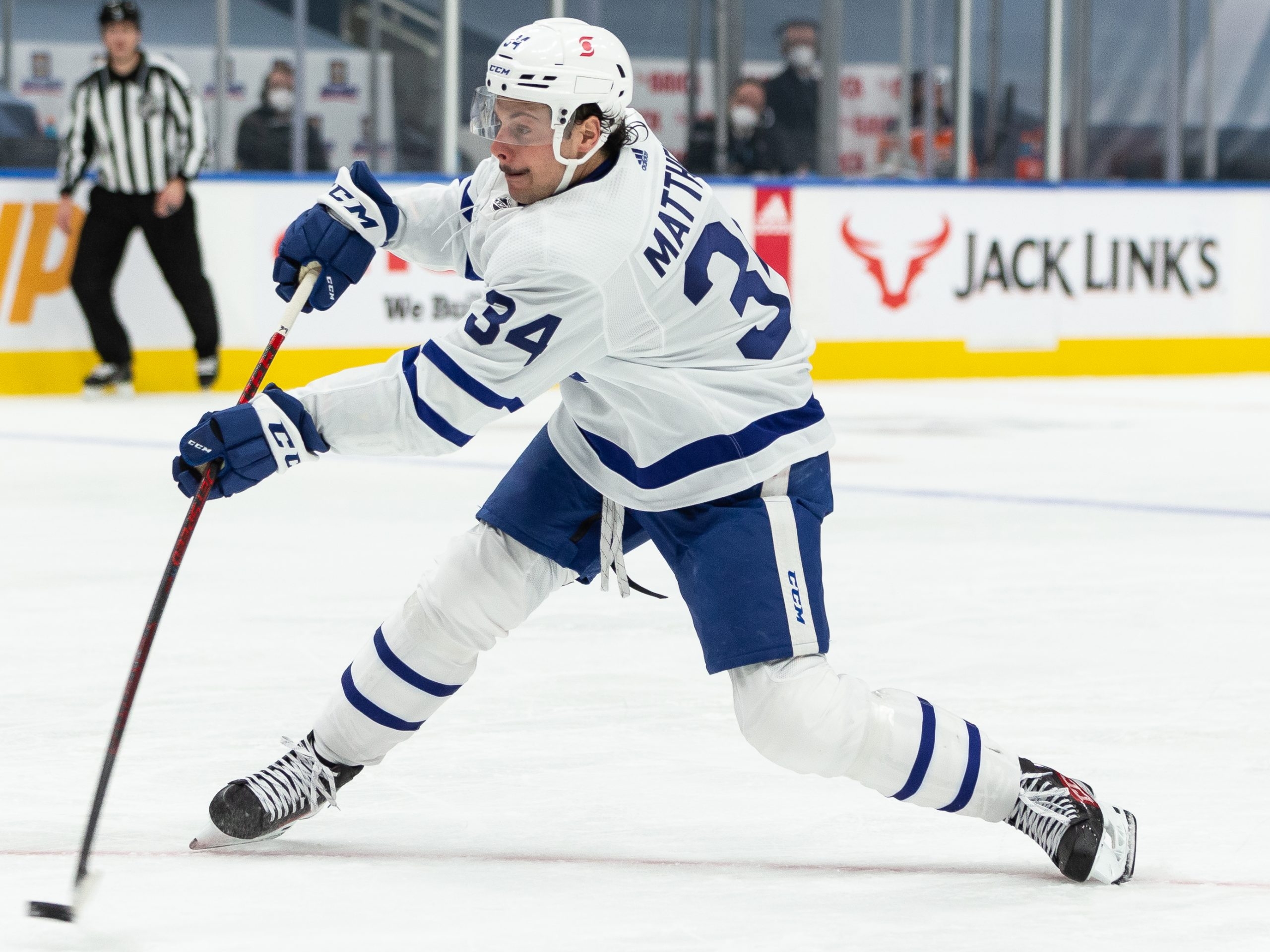 Matthews looking to find his rhythm as Maple Leafs' three-game Jets set ...