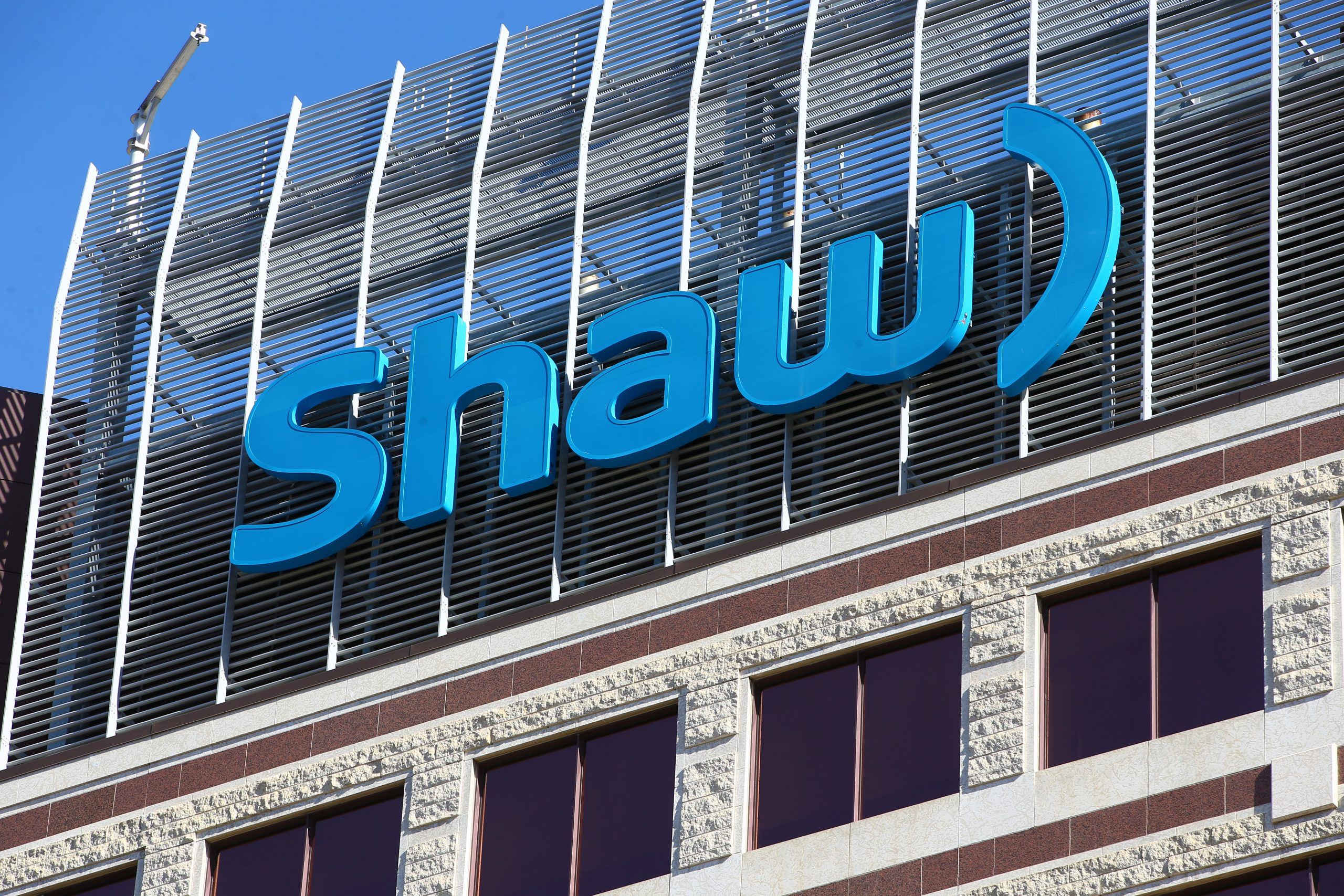 Rogers #39 #39 sweeteners #39 for Shaw may test regulatory political patience