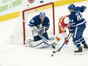 Toronto Maple Leafs goaltender Jack Campbell led the team to a needed victory over the Calgary Flames on Saturday.