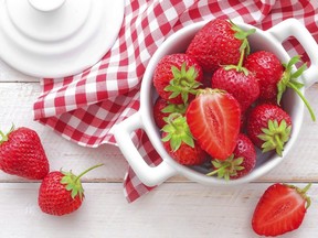 FOODstrawberries