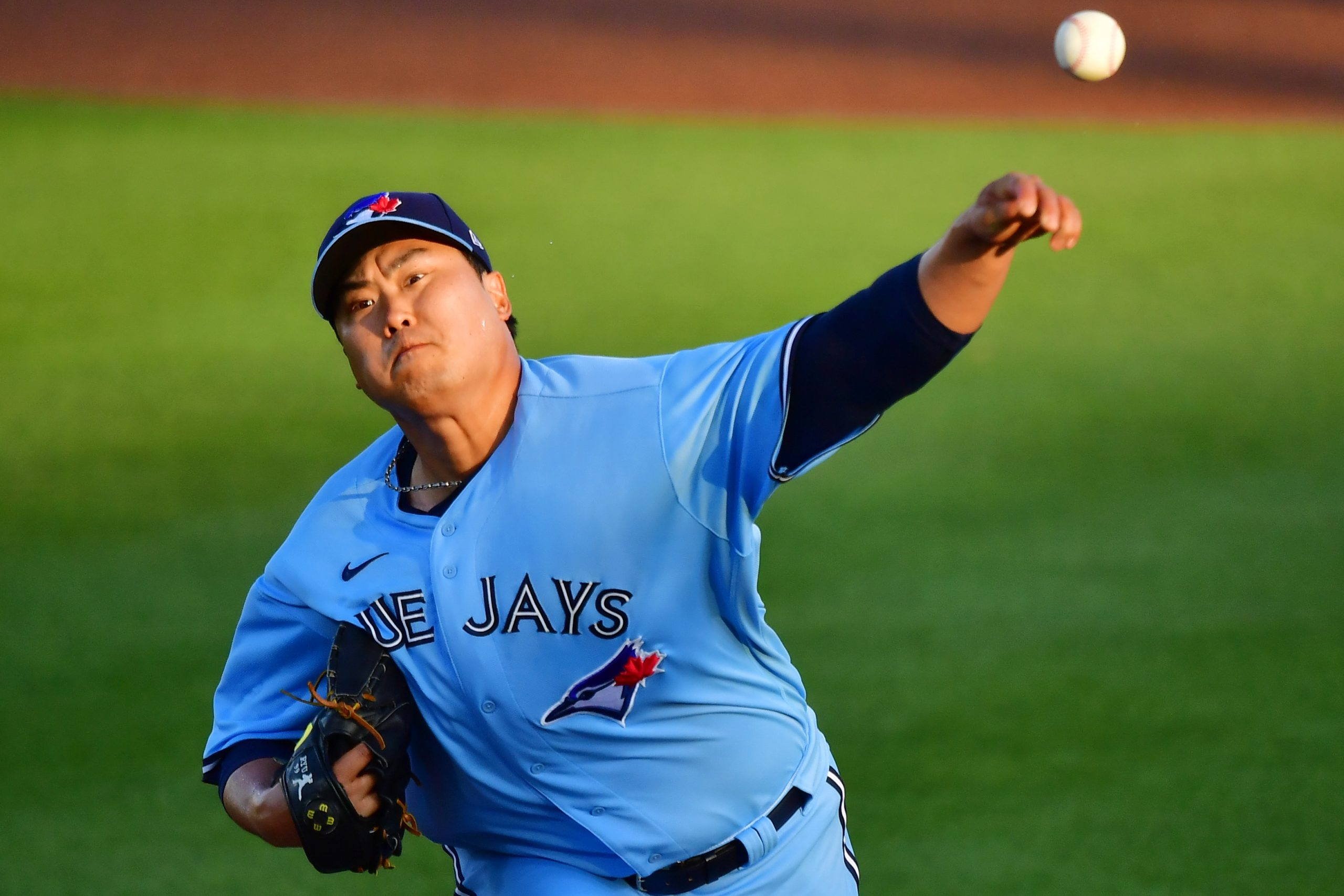 What happened to Hyun Jin Ryu? Blue Jays pitcher exits game vs