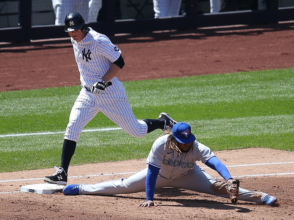 LEAD) Blue Jays' Ryu Hyun-jin charged with loss in return from