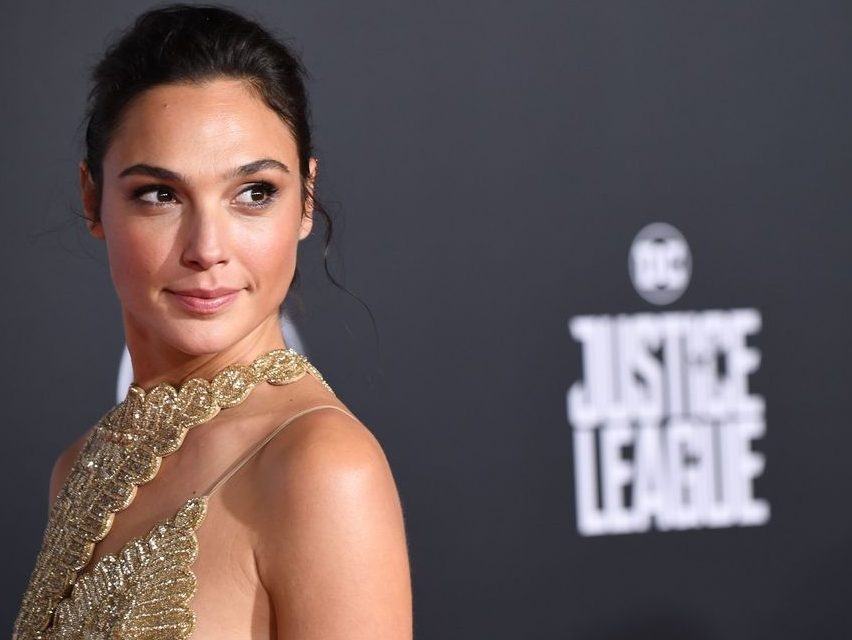 Gal Gadot Chopped Finger Off During Boozy Lockdown Drinking Session