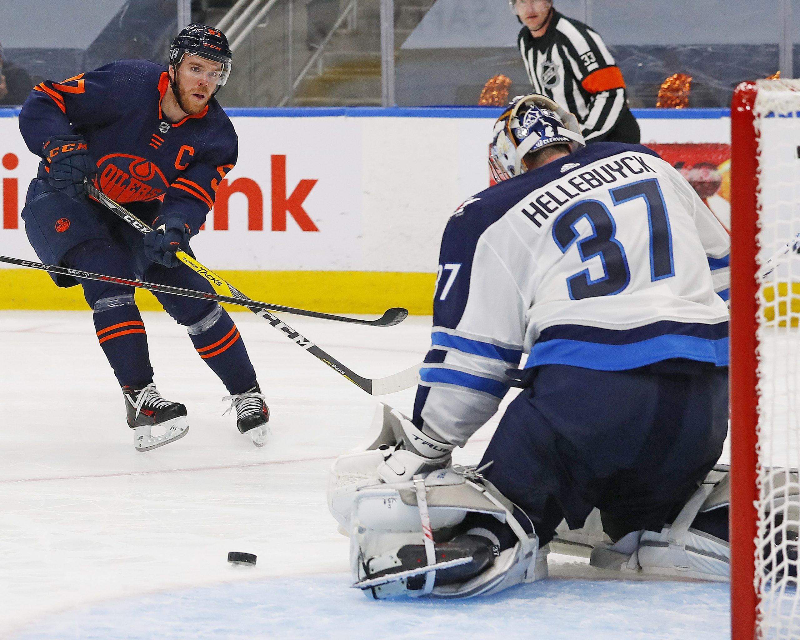 Connor McDavid is upset with Jesse Puljujarvi 