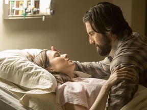 THIS IS US -- Pilot -- Pictured: (l-r) Mandy Moore as Rebecca, Milo Ventimiglia as Jack --
