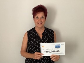 Lottery winner Cheryl Saunders
