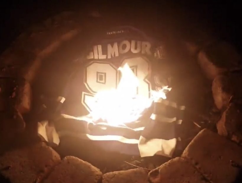 Leafs fans react to Centennial Classic jersey leak - The Toronto