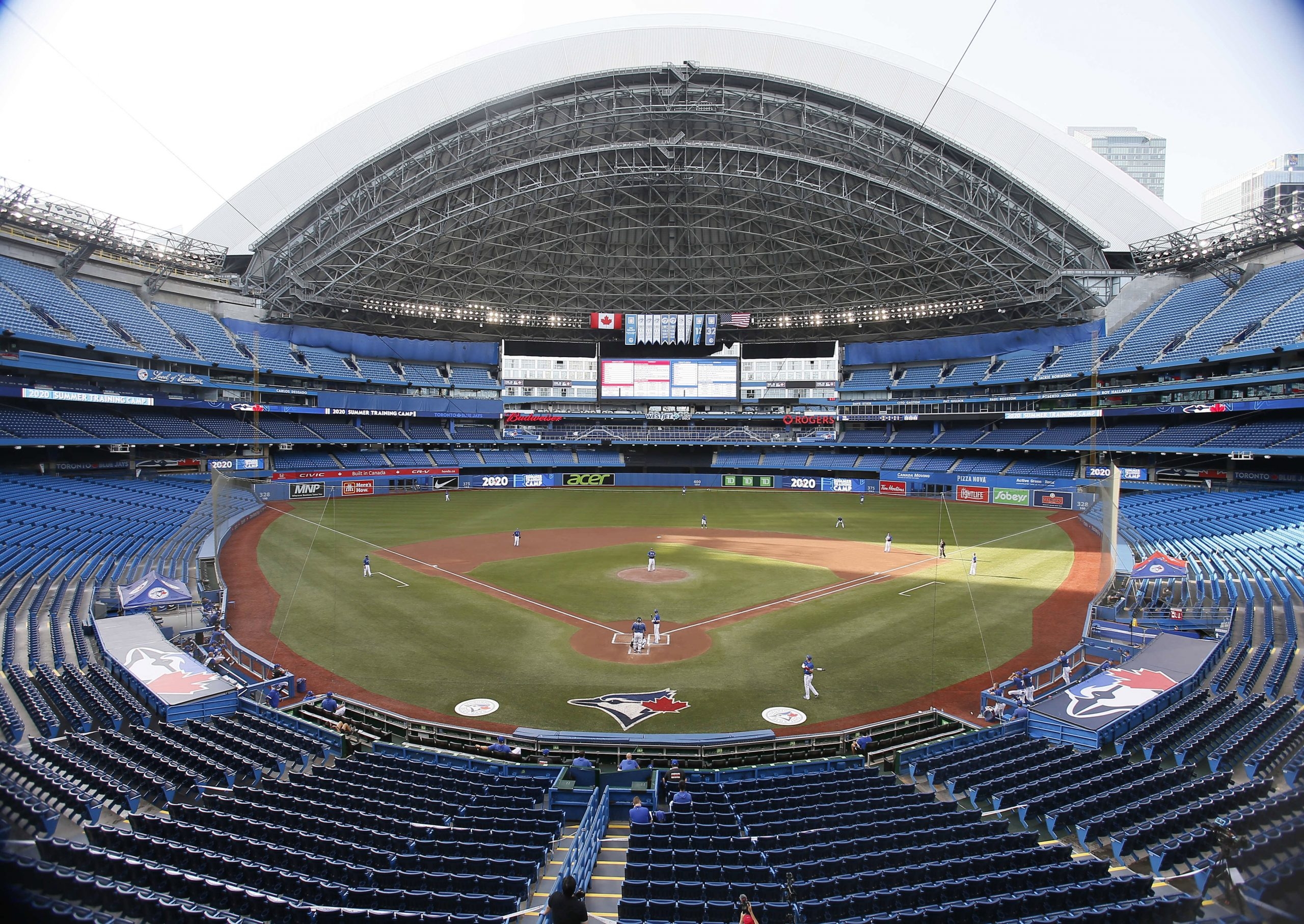 Les Blue Jays de Renault transforment le Rogers Center de stade en terrain de football