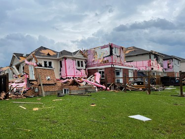 General view of damaged houses in the aftermath of a possible tornado in Barrie on July 15, 2021.  BRANDON VIEIRA/REUTERS