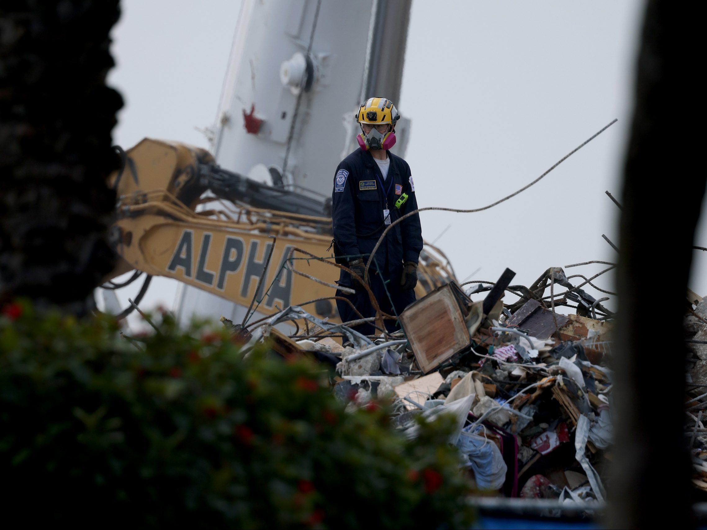 Florida Condominium Collapse Death Toll Rises To 90, With 31 Missing ...