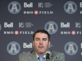 Ryan Dinwiddie got his first look at his team Monday when the Argos ran a glorified pre-season game under an intra-squad backdrop at the University of Guelph.