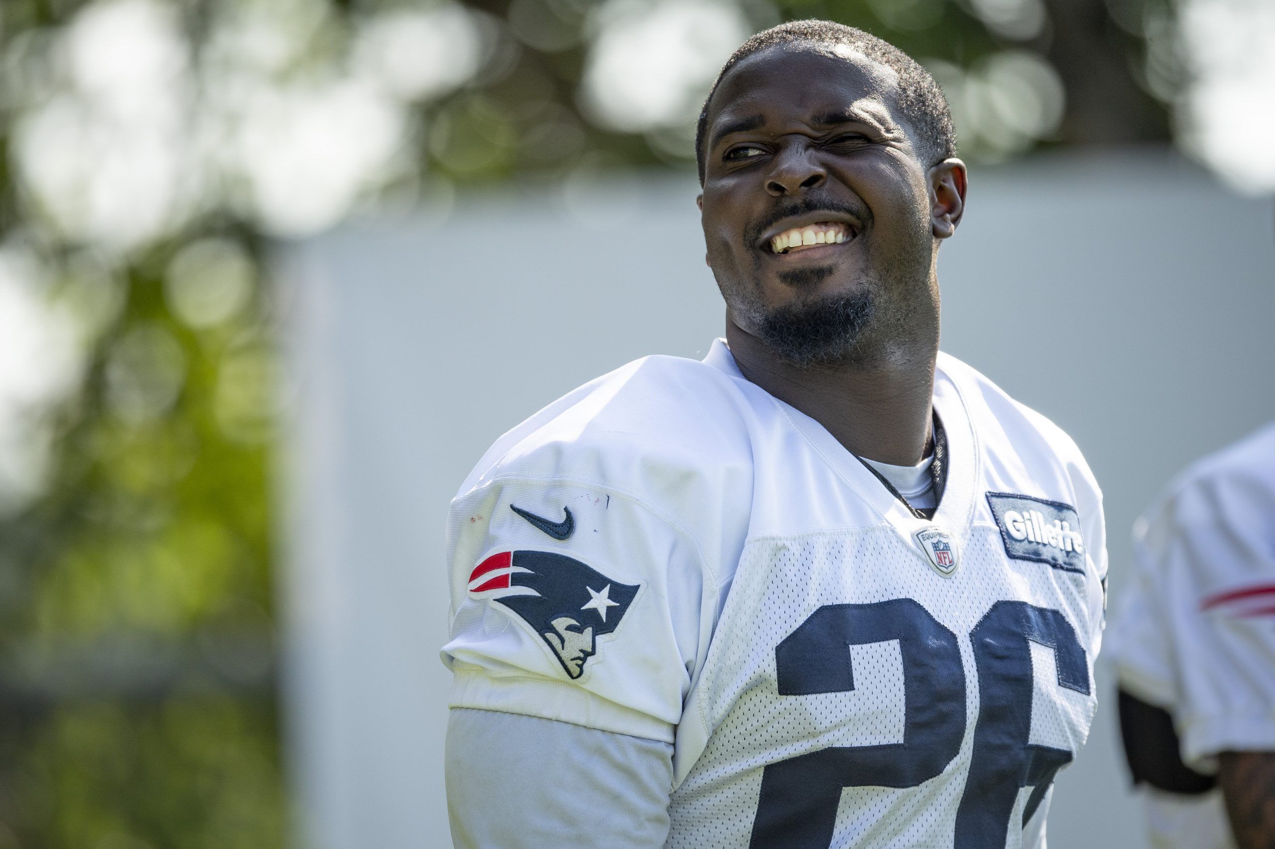 Rams agree to terms with running back Sony Michel