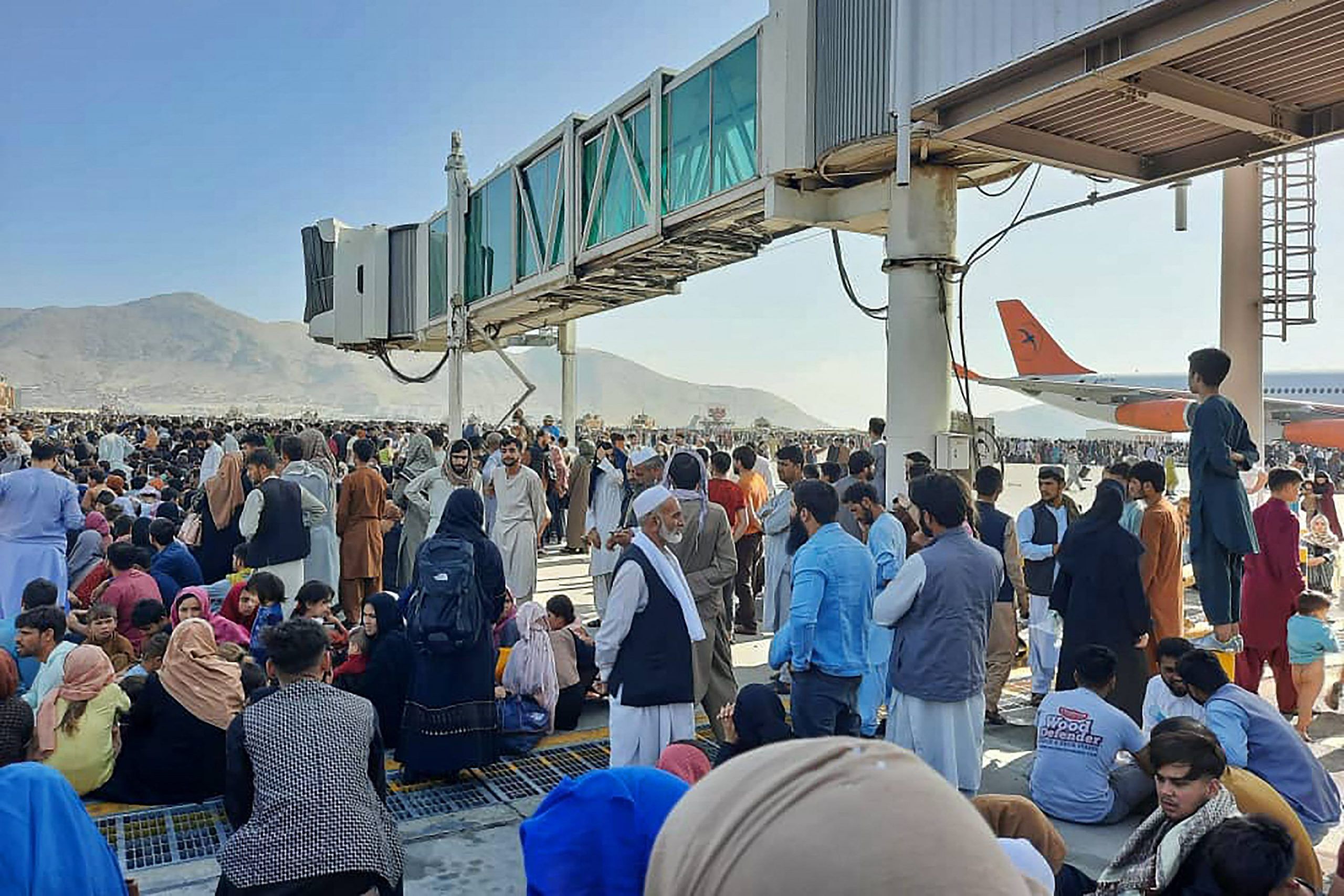 Five Killed At Chaotic Afghan Airport As Taliban Proclaim Peace   AFP 9L82JL Scaled 