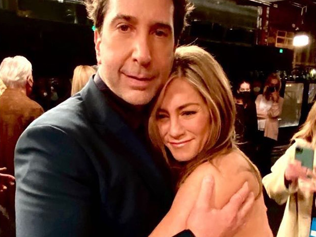 Ross and Rachel IRL? Is Jennifer Aniston dating David Schwimmer? | Toronto  Sun