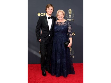 Evan Peters and Julie Peters attend the 73rd Primetime Emmy Awards in Los Angeles, Sept. 19, 2021.