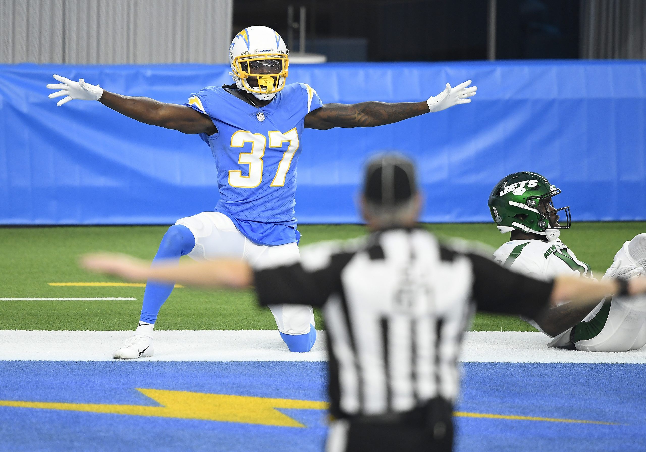 Los Angeles Rams offensive tackle Alaric Jackson (68) during a NFL