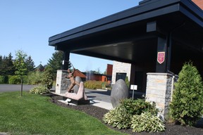 Entrance to La Cache a Maxime in Scott, Que. (RUTH DEMIRDJIAN DUENCH photo)