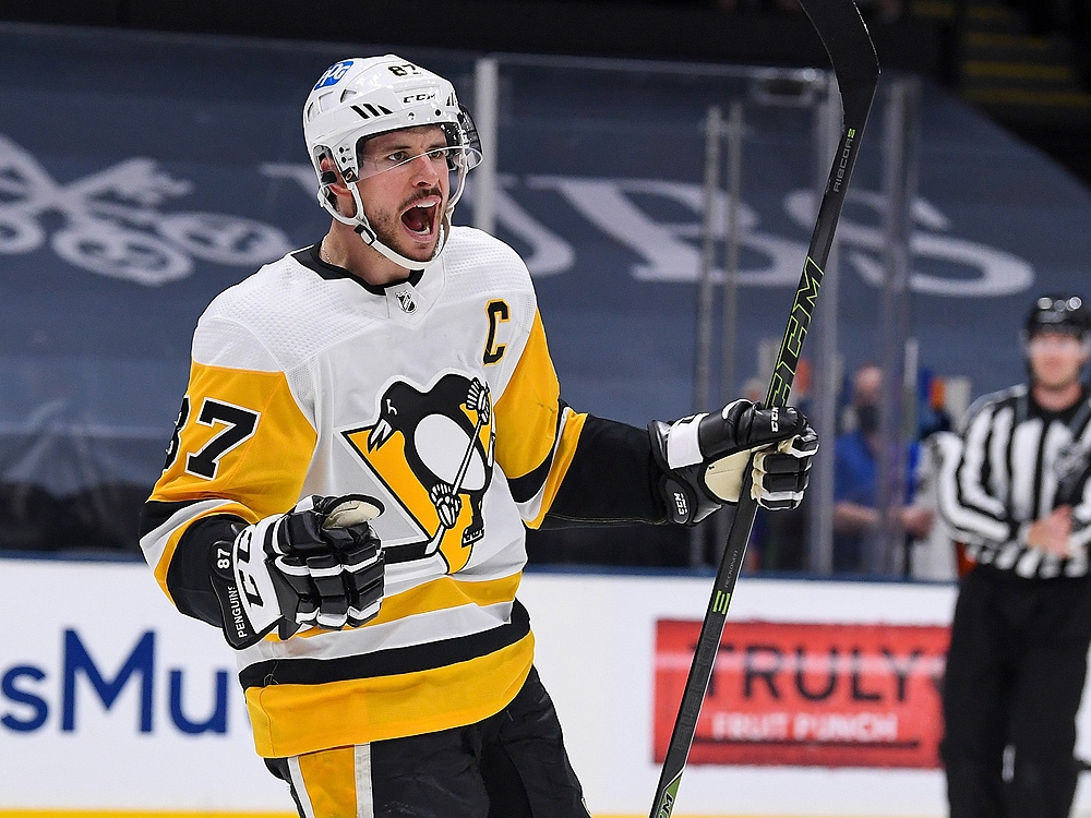 Sidney Crosby remains off ice for Penguins' workout Sunday