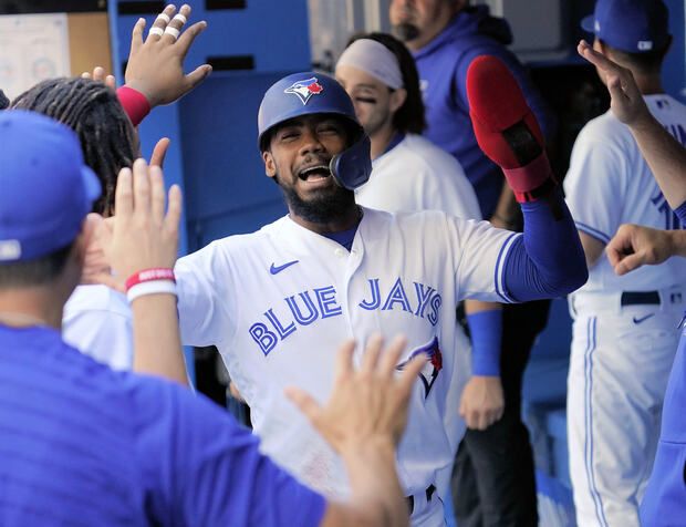 Led by John Farrell's son, Blue Jays preparing ahead of 5th pick