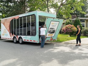 Vancouver-based Carooga is promising a completely online car buying experience, featuring 360-degree 'virtual' test drives and right-to-your-door delivery of your purchase.