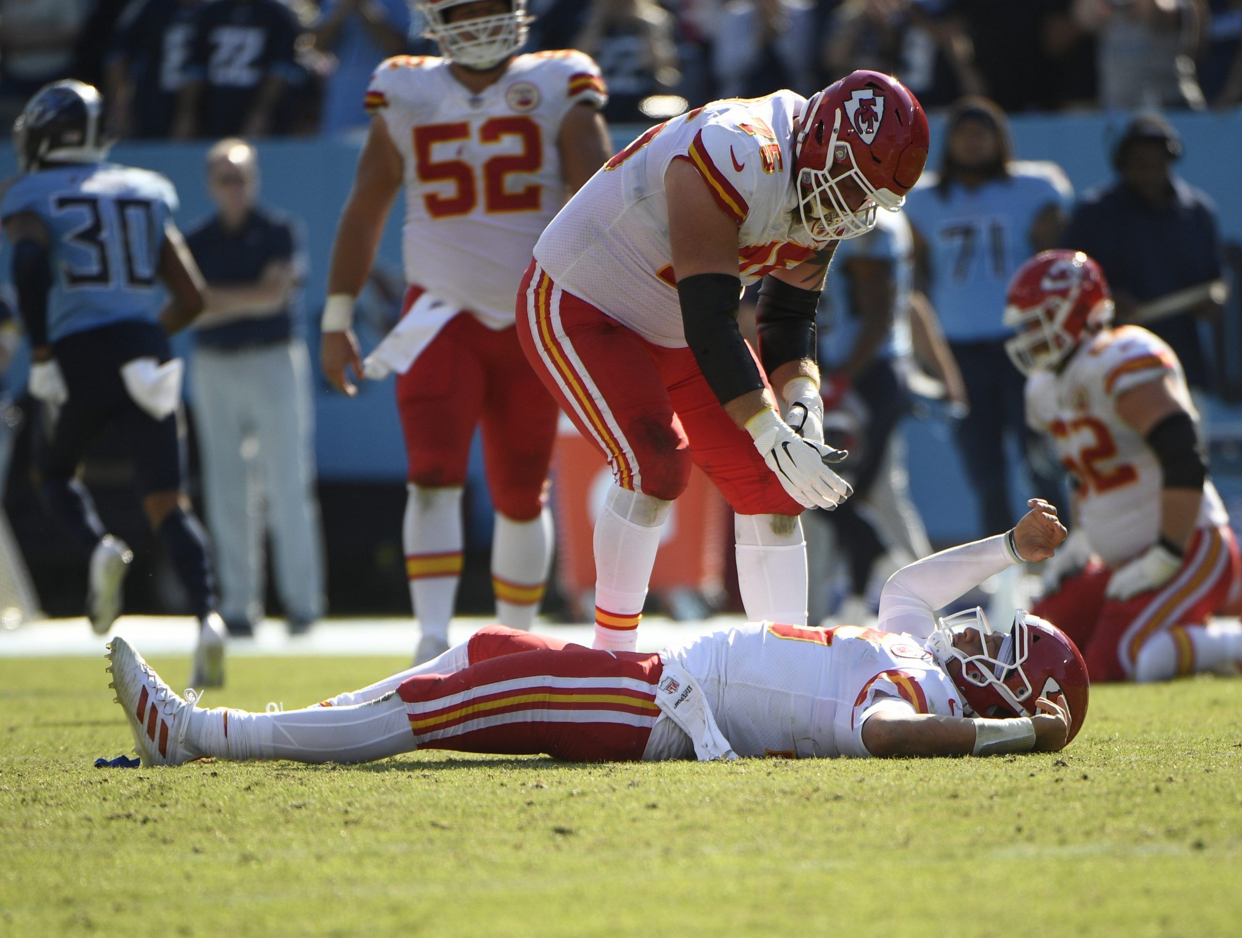 Titans vs. Chiefs score: Tennessee blows out slumping Kansas City