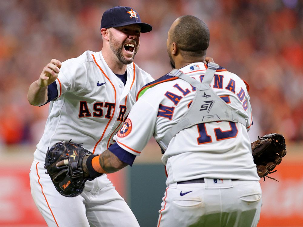 2019 World Series: Astros' Yordan Alvarez goes deep in Game 5