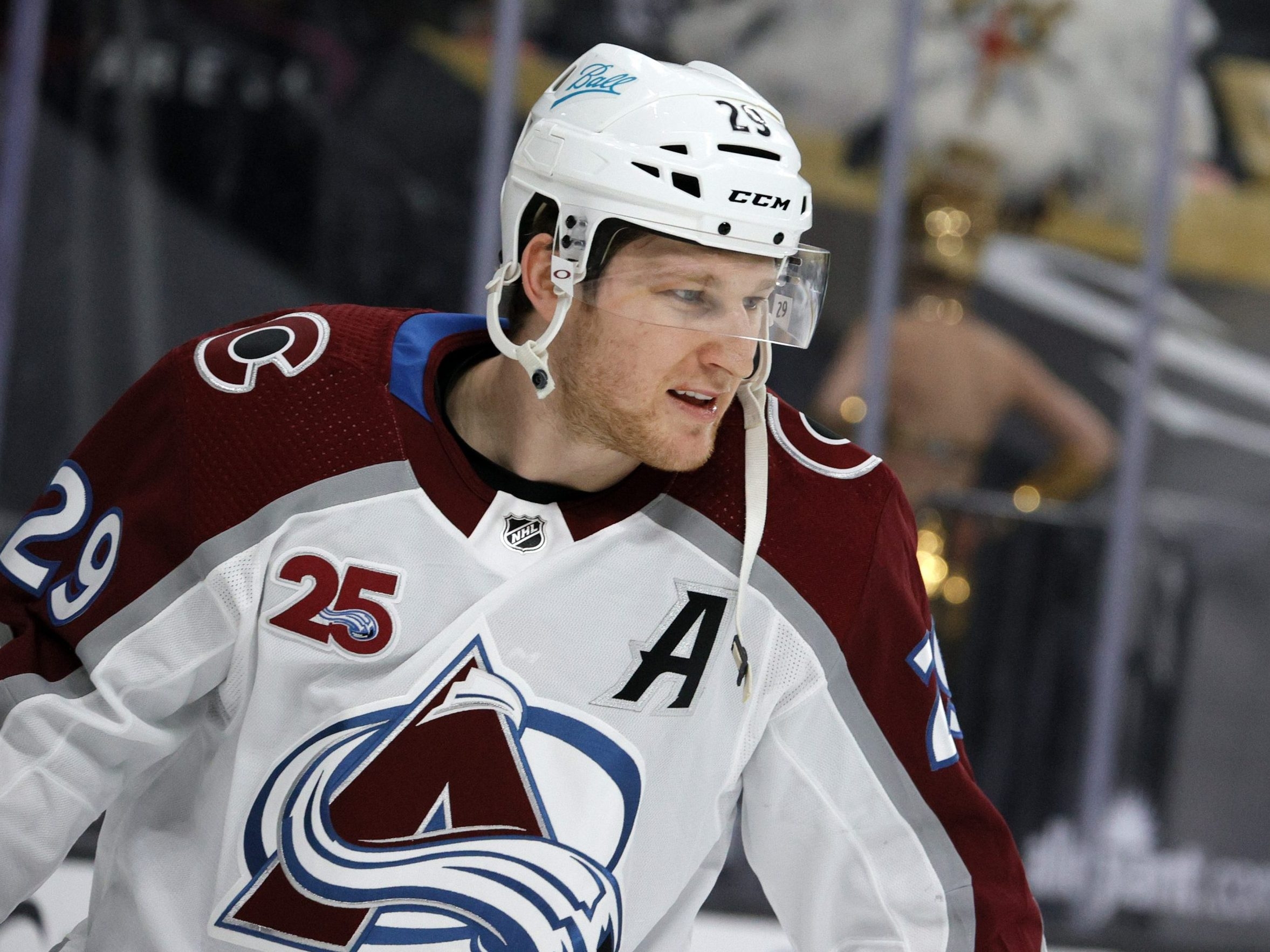 How old is NHL star Nathan MacKinnon?