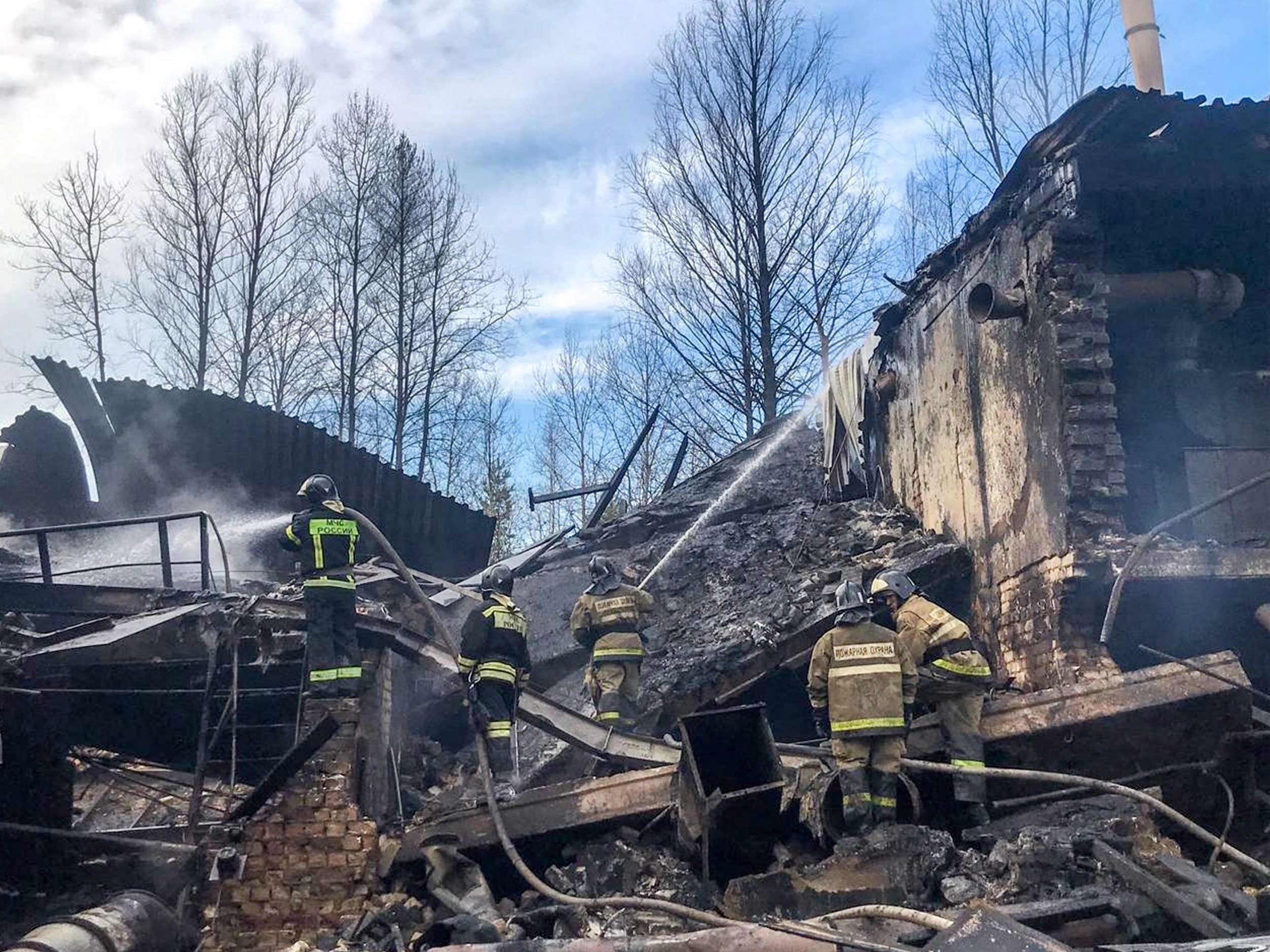 Huge blast kills 16 at Russian chemicals plant | Toronto Sun