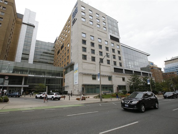 Hospitals want province-wide directive on staff vaxxing, OHA says ...