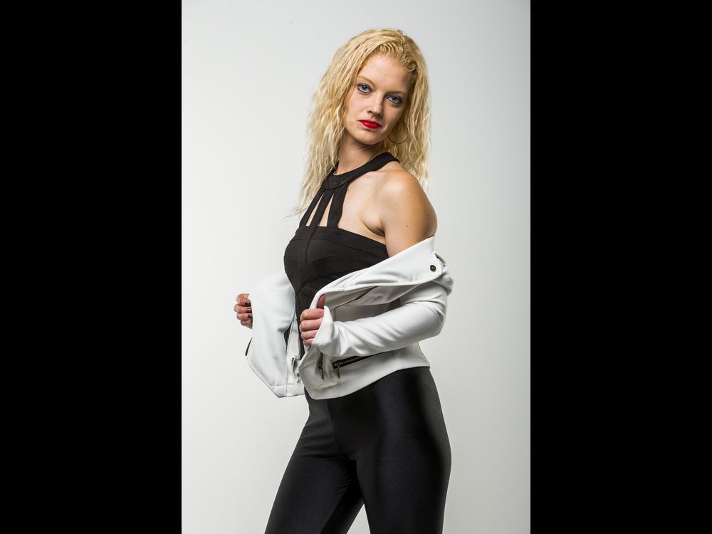 SUNshine Girl Hillary | Toronto Sun