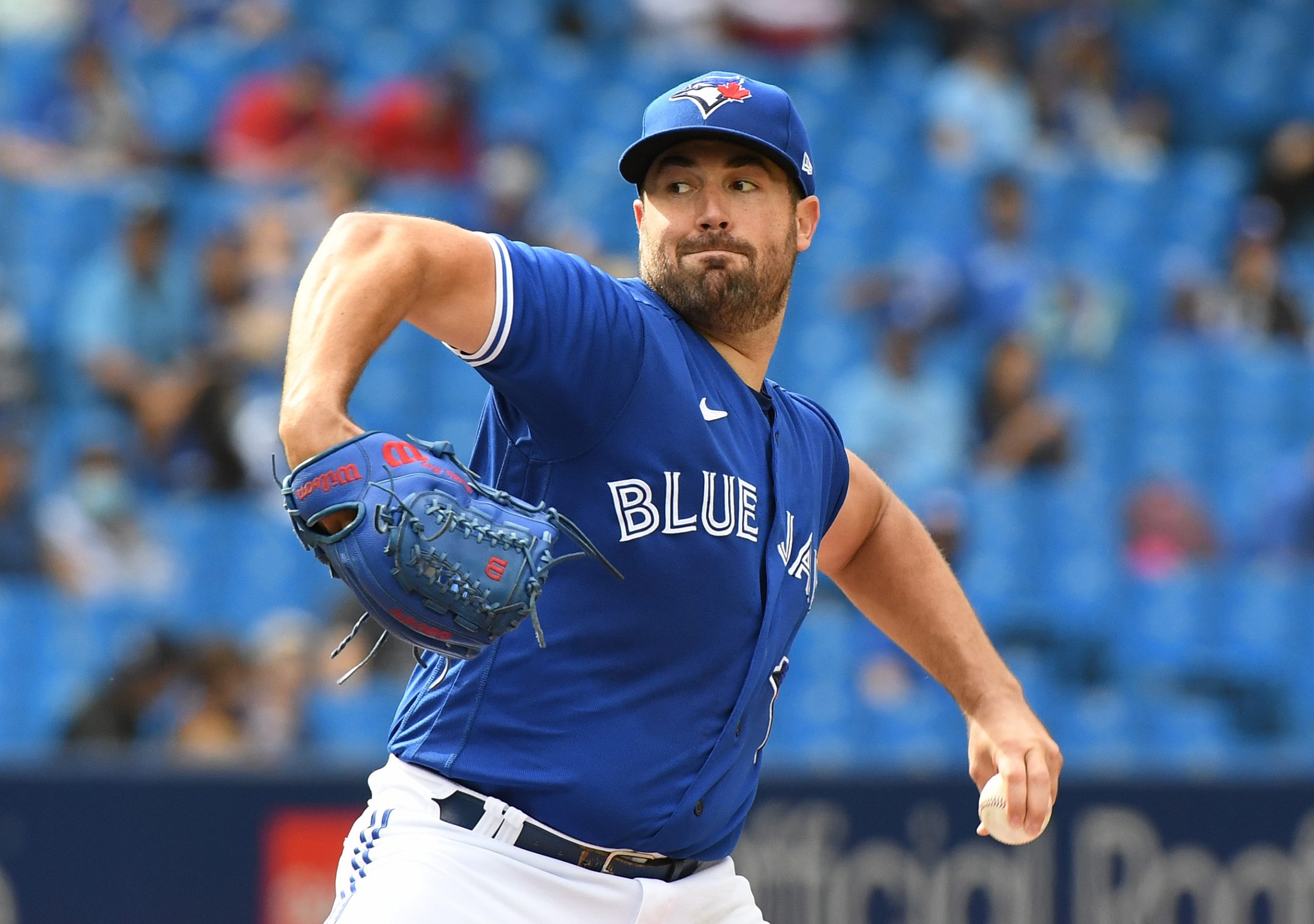 Blue Jays: Robbie Ray's son steals show in Cy Young speech