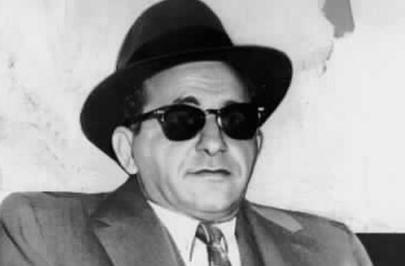 CRIME HUNTER: Dirty Chicago cop Richard Cain clipped by the mob ...